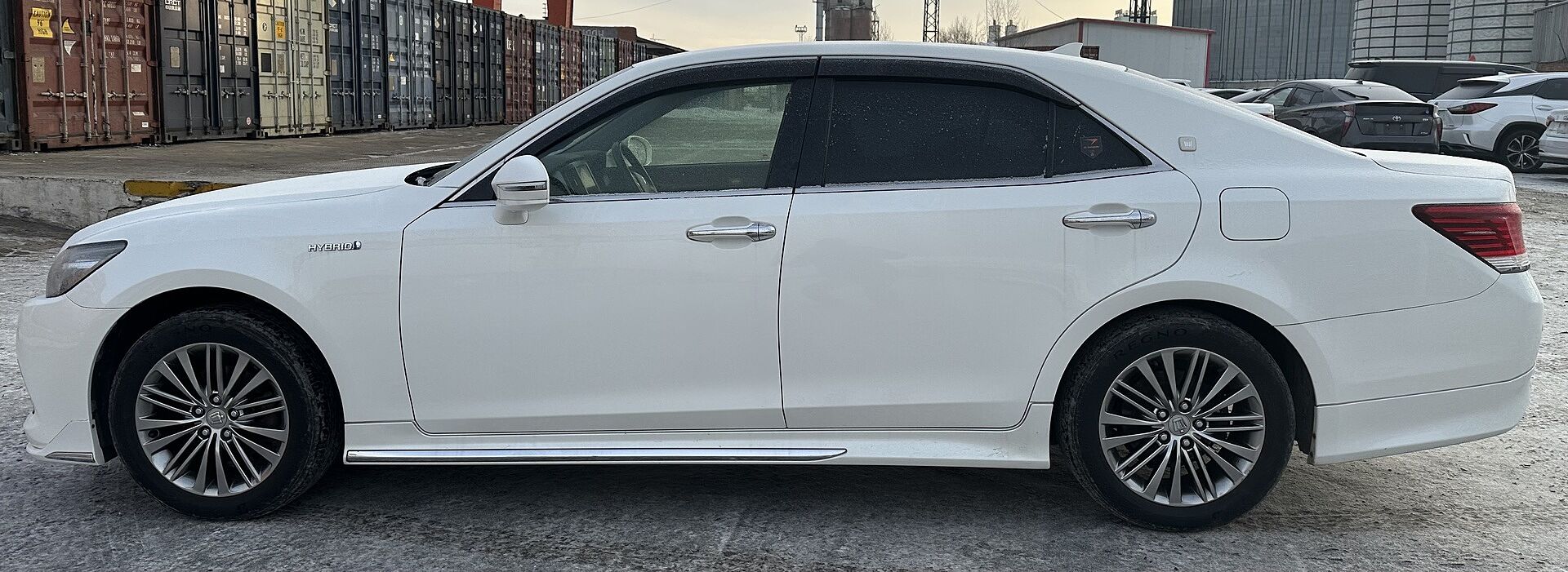 TOYOTA CROWN HYBRID Reviews and Ratings - BE FORWARD