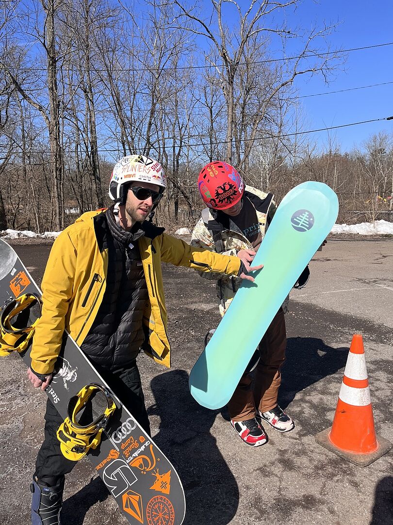 Snowboard Burton Shinola Jake Carpenter Jake Burton Documentary - Main Image