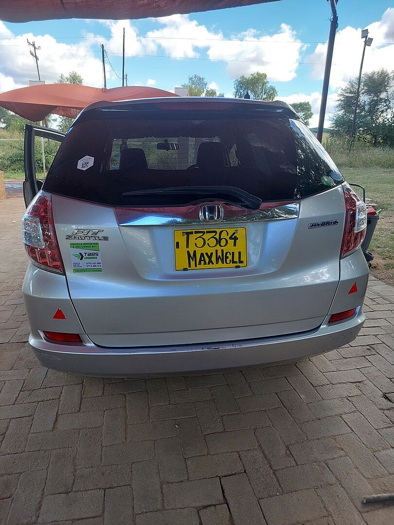 Reviews and Ratings para Hatchback - BE FORWARD