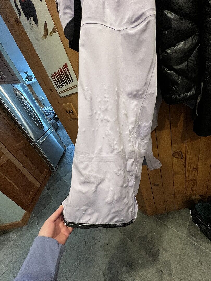 Women's Burton Daybeacon 3L Jacket | Winter Outerwear | Burton.com