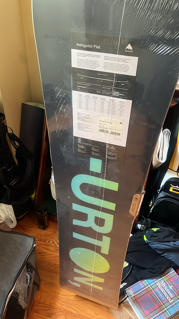 BURTON Instigator 155cm FREE STYLE Mサイズ Burton Instigator Snowboard 2025 – Boardomshop