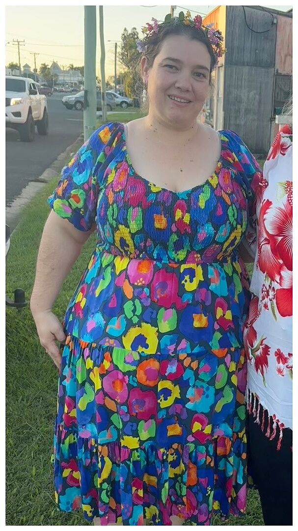 Peri Midi Dress in Purple Blooms photo review