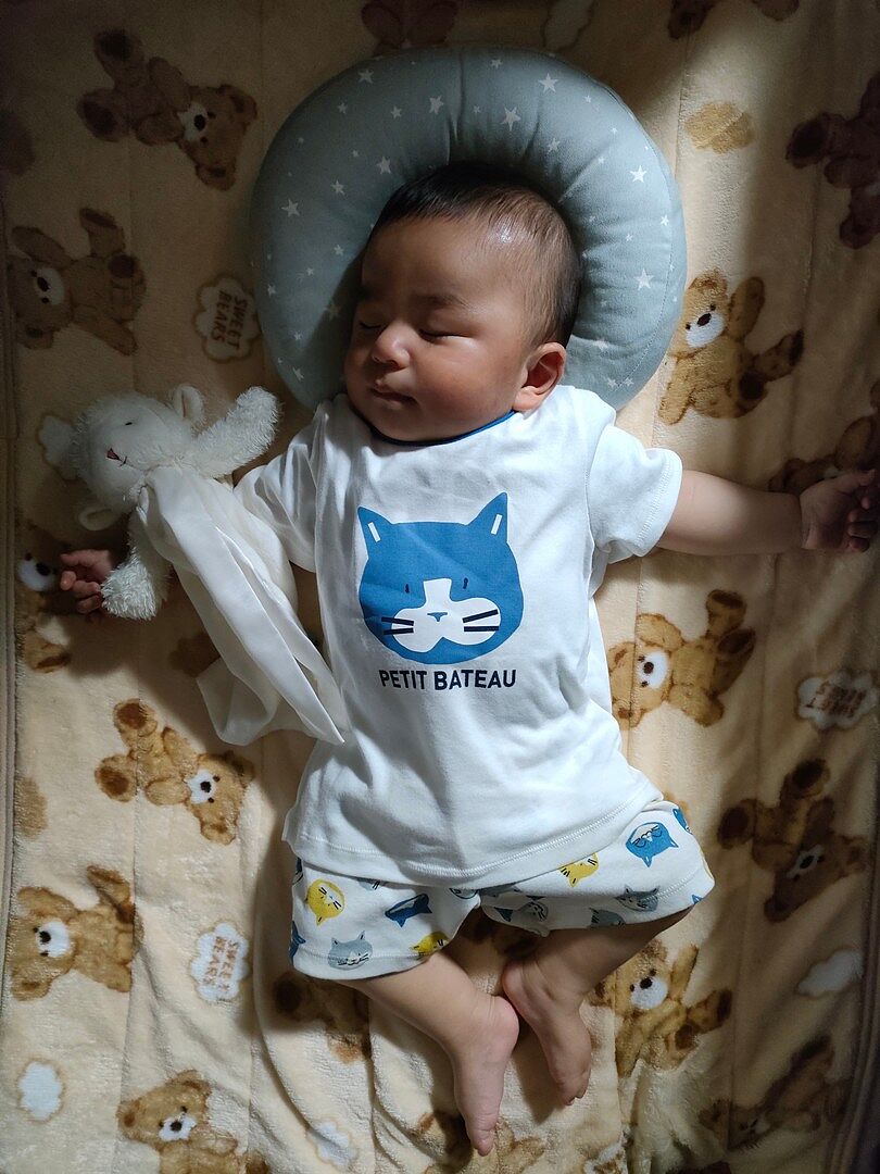 女の子 パジャマ 150cm 半袖 手っ取り早かっ タグ付き パープル 2280円  