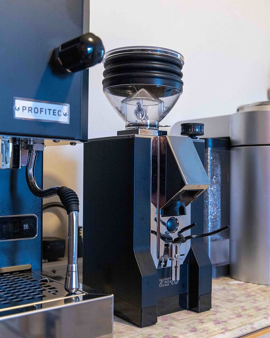 新品　Eureka Mignon Specialita　 ブラック Eureka - Black Mignon Specialita Coffee Grinder: Coffee King