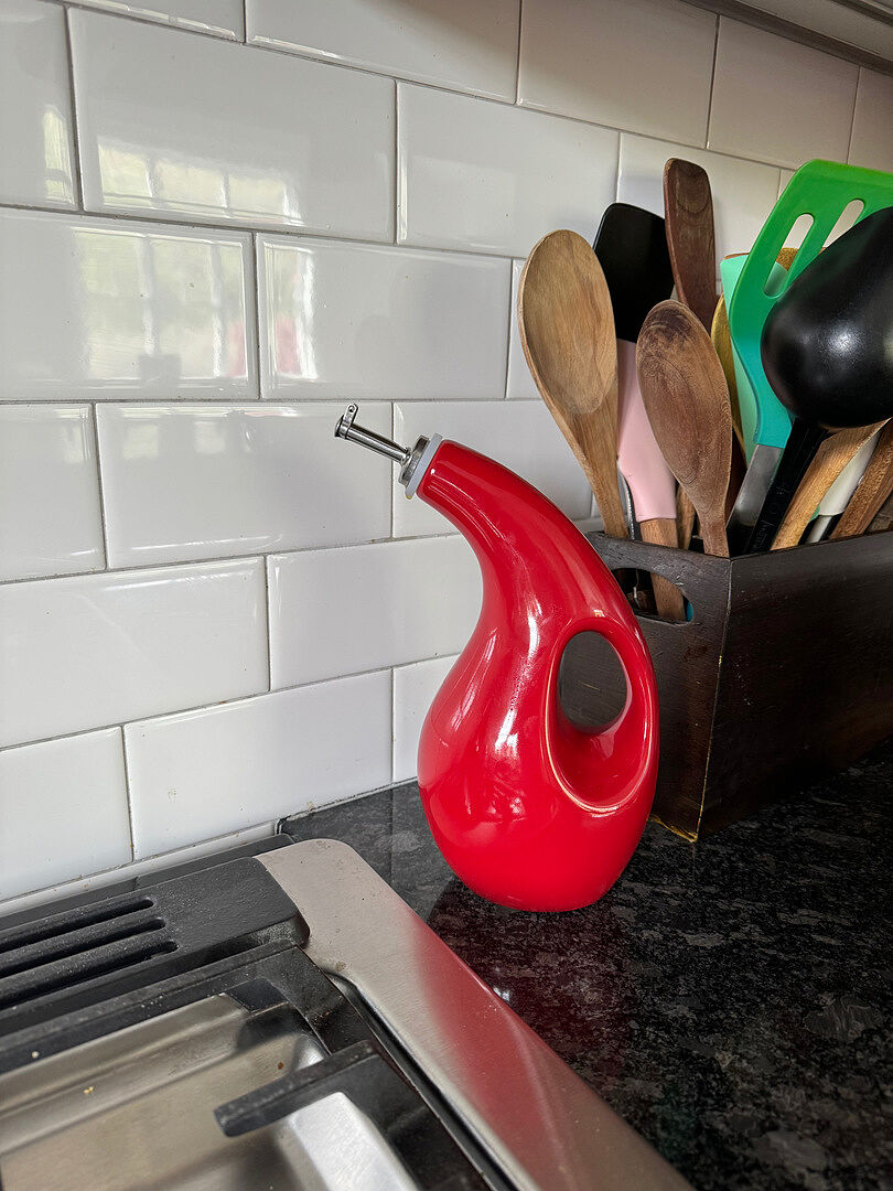 EVOO Bottle: Ceramic Oil & Vinegar Dispenser & Bottle | Rachael Ray