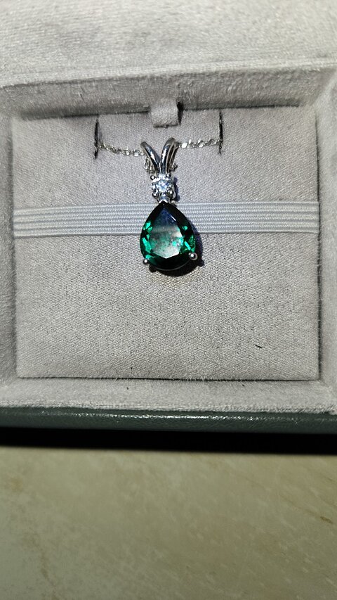 Lab Grown Emerald is BEAUTIFUL Lab Grown Emerald is BEAUTIFUL