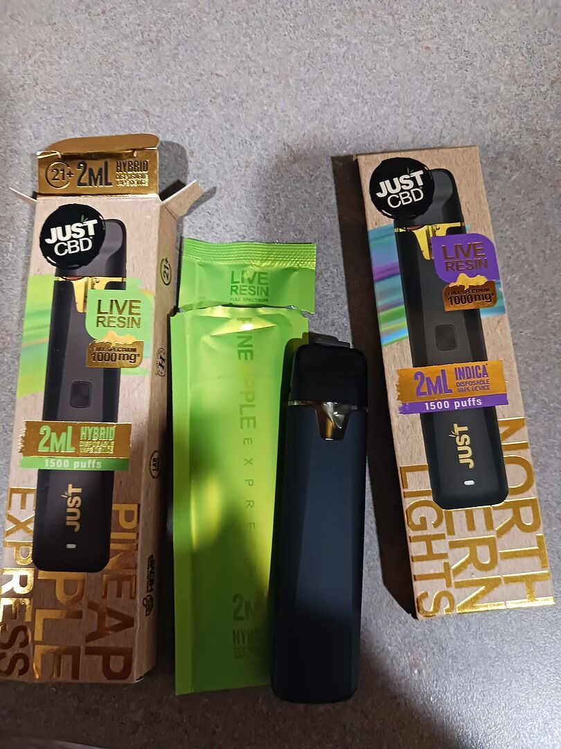 elf bar vape uk How to Use a Vape Pen: Simple Guide Using Your Vape Pen main image 1