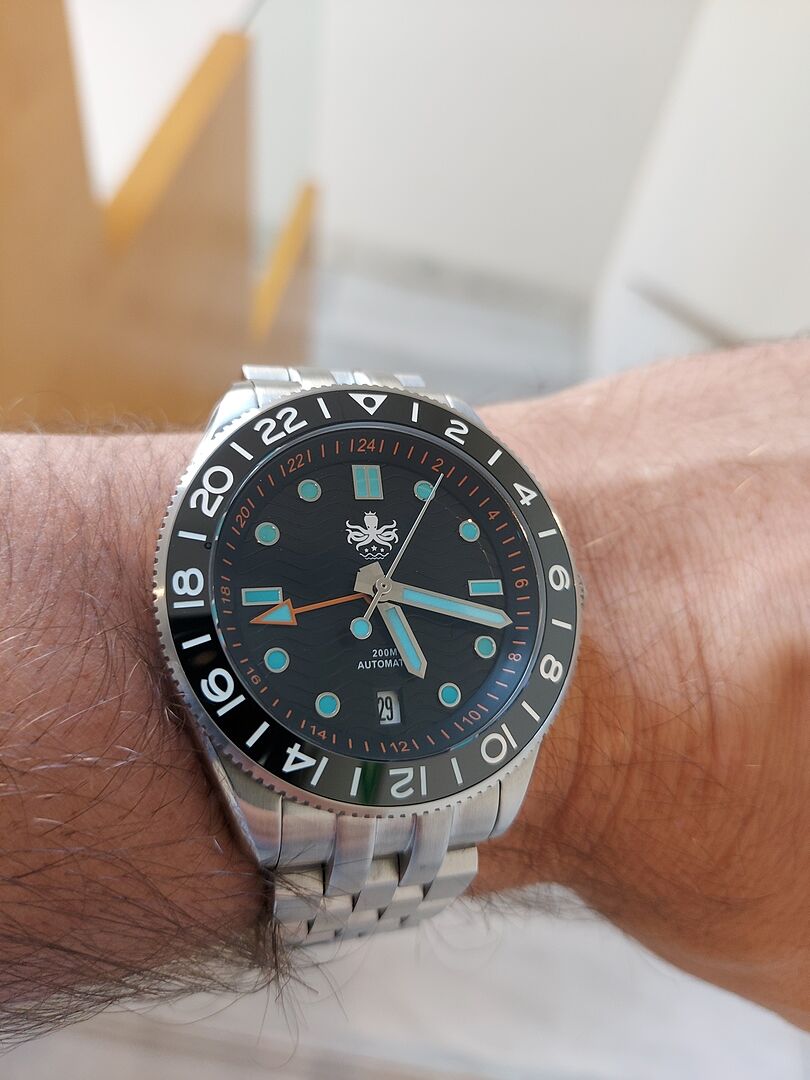 PHOIBOS Wave Master GMT 200M Automatic Diver Watch PY049C Black