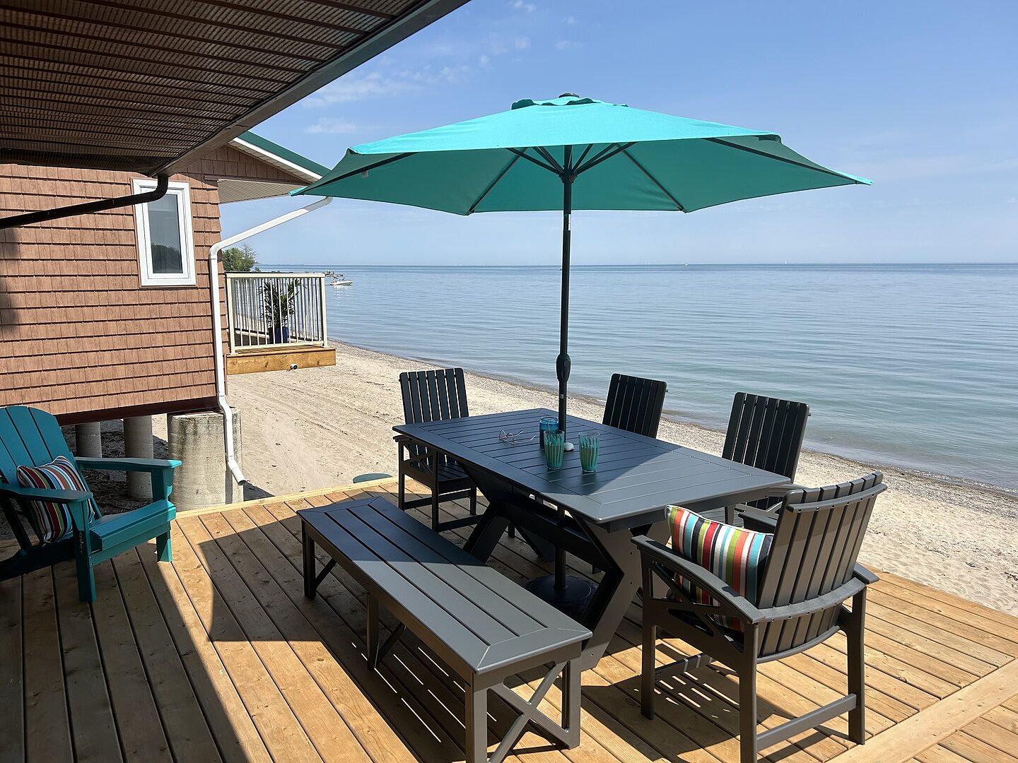 Adorna Slate recycled plastic dining set, Canadian made patio furniture, at a WickerPark customer's beach house