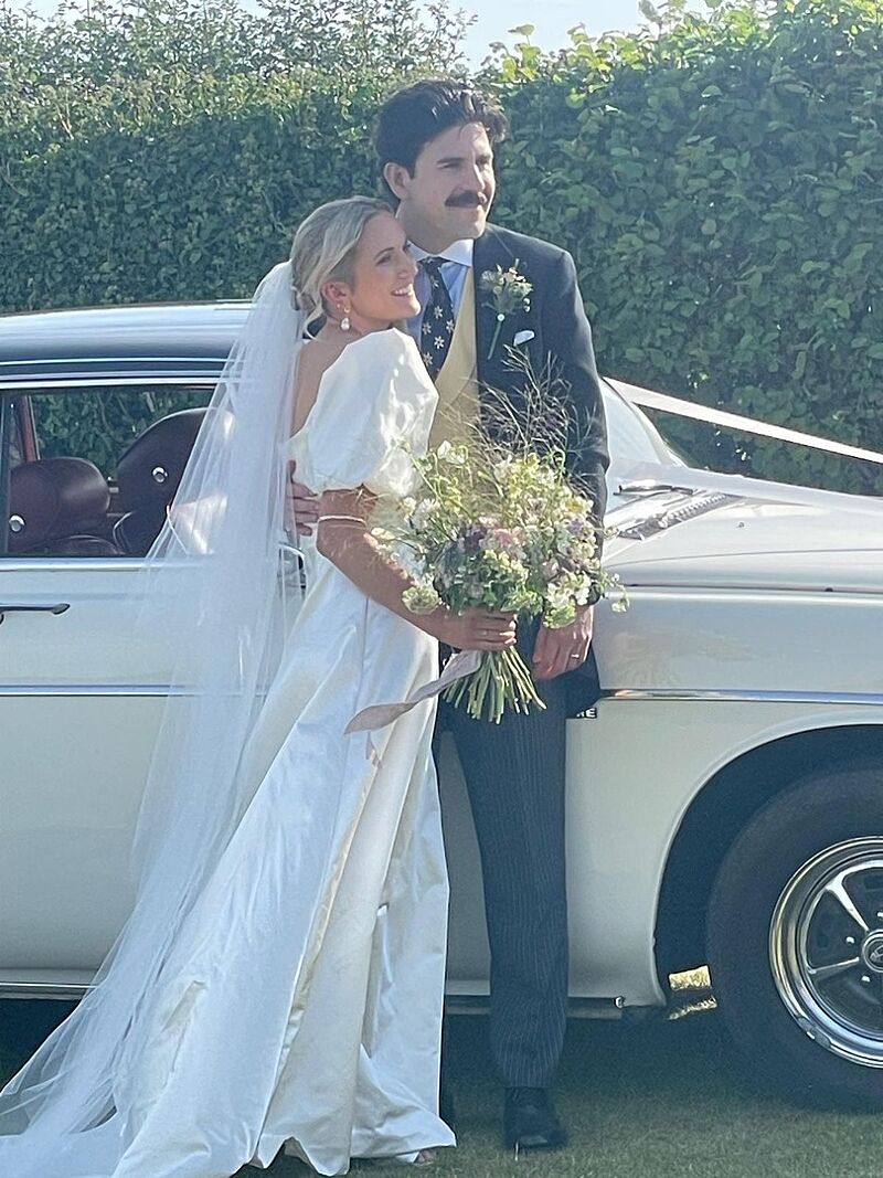Lucie B., real Britten bride