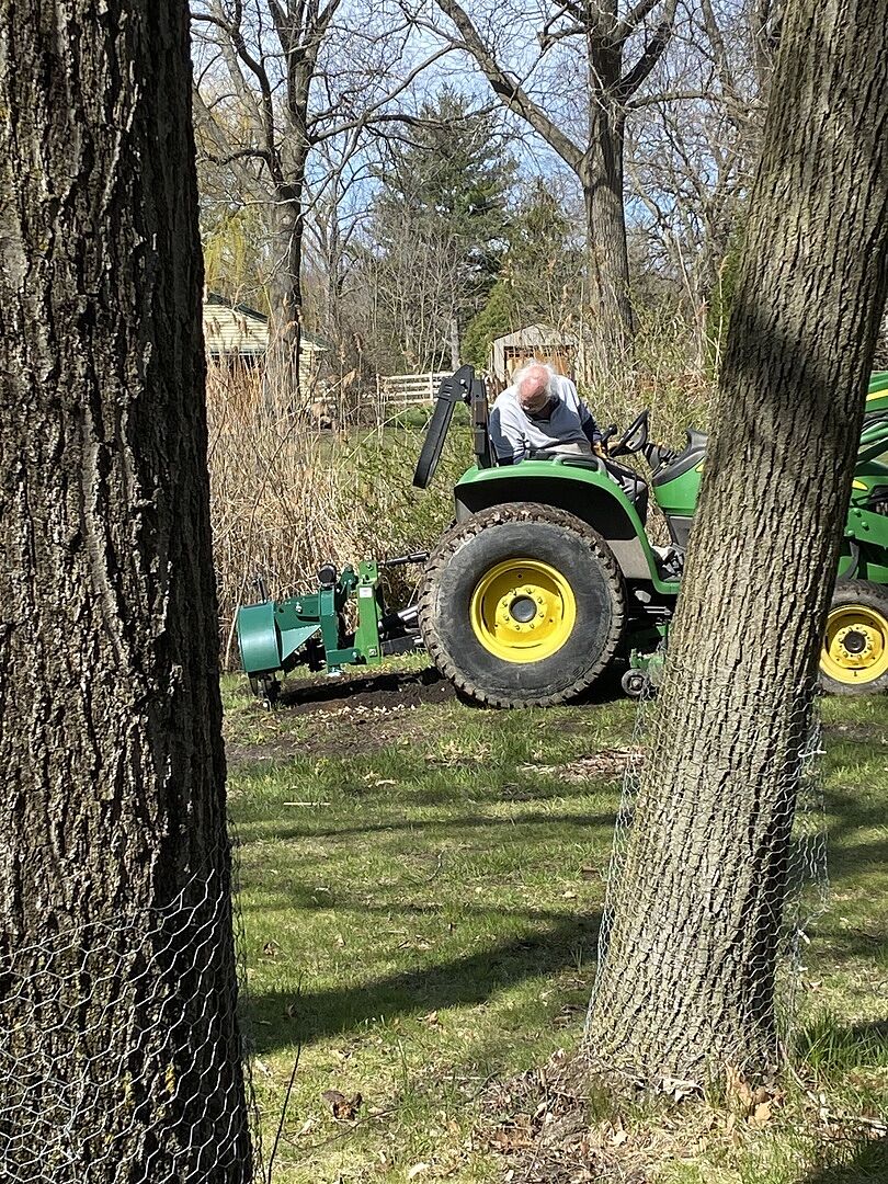 Stump grinder photo 3