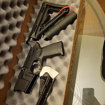 PSA AR-15 Complete Stealth Lower MOE EPT, Black Great