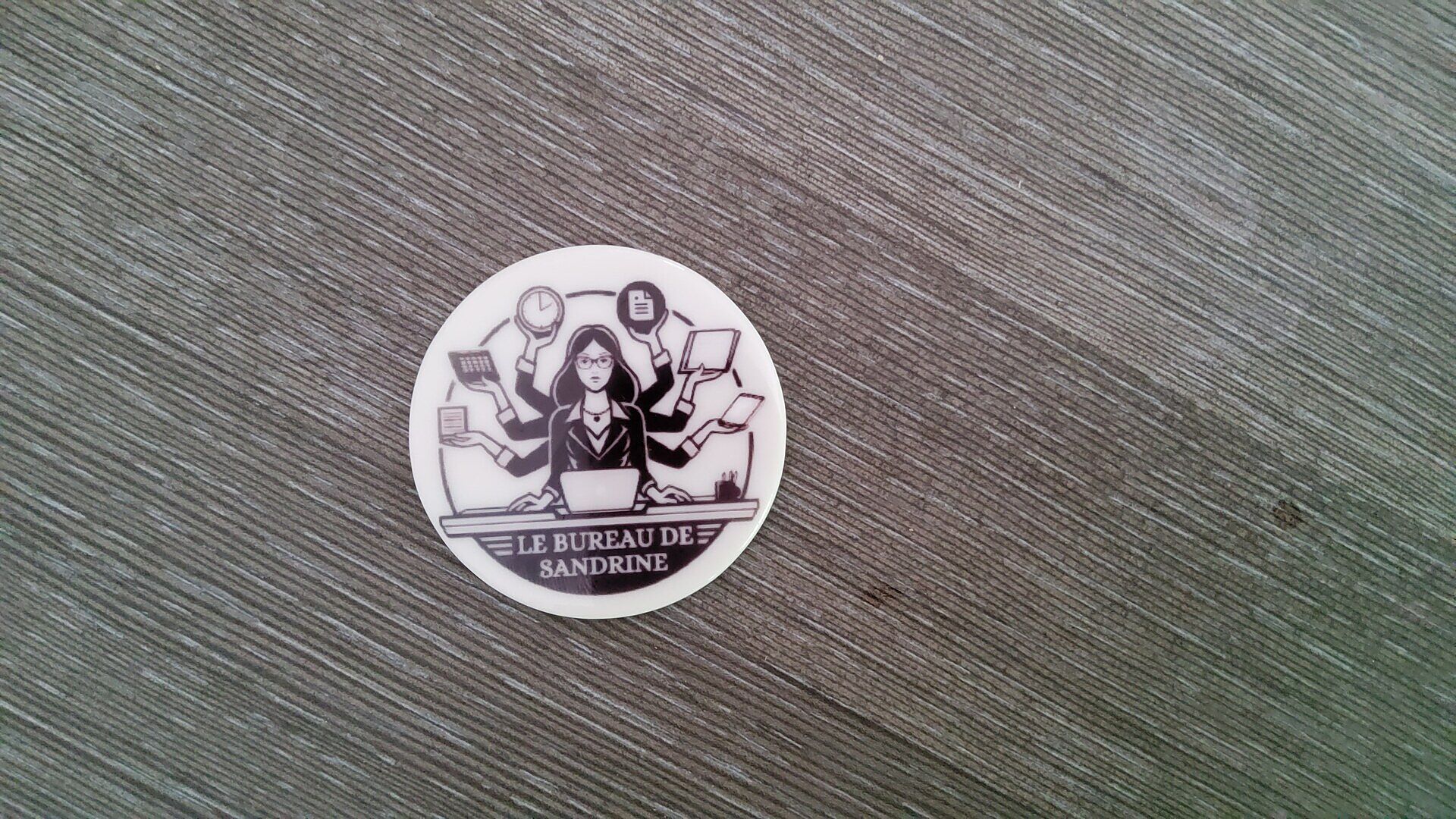 Petite plaque aimantée