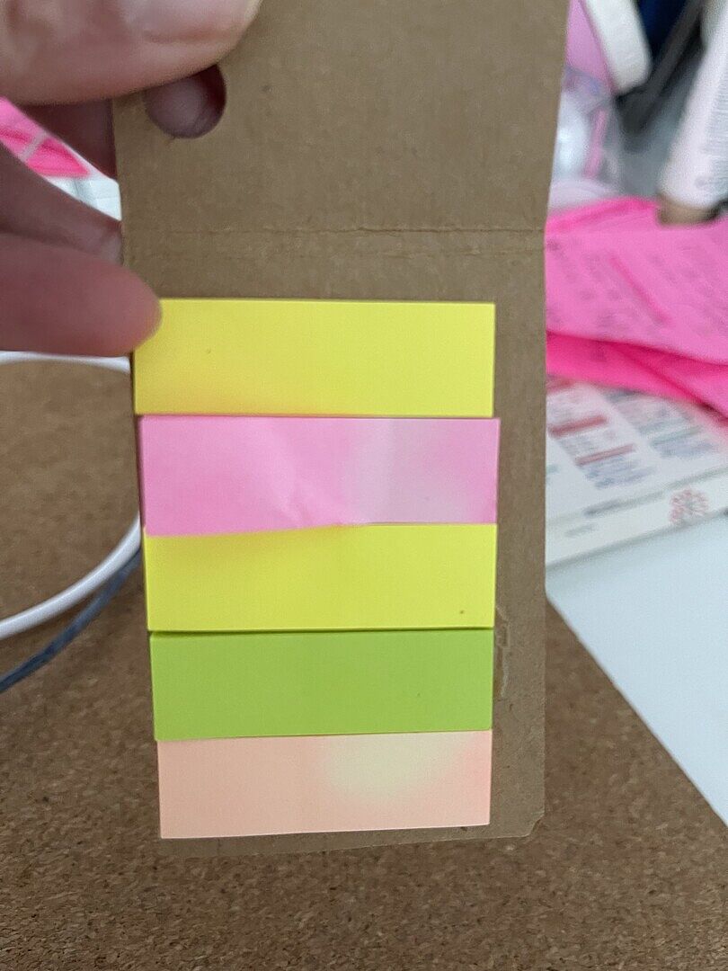 Note repositionnable de très mauvaise qualité