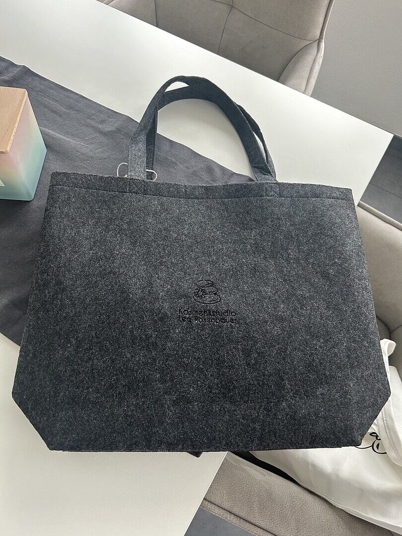 Nicht die richtige Farbe der Tasche