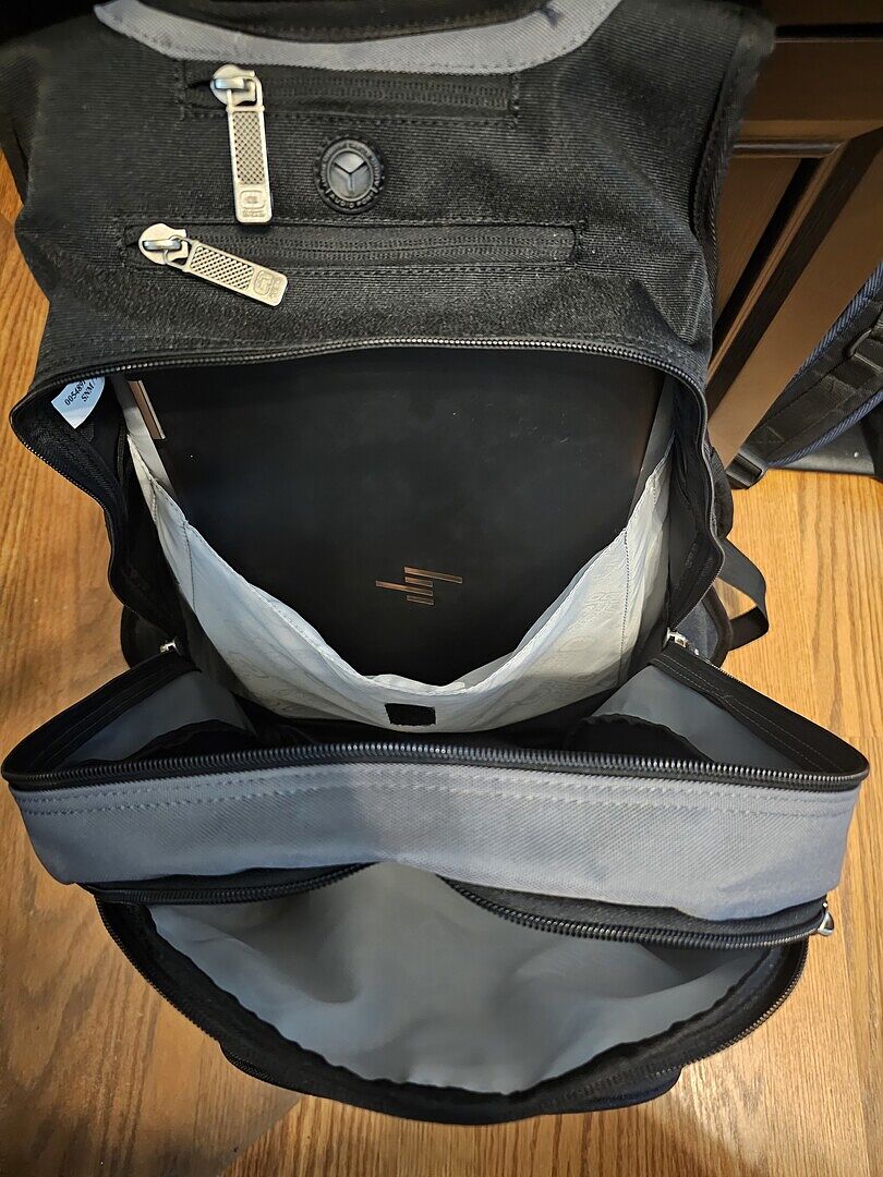 I love ogio so would buy this bag again