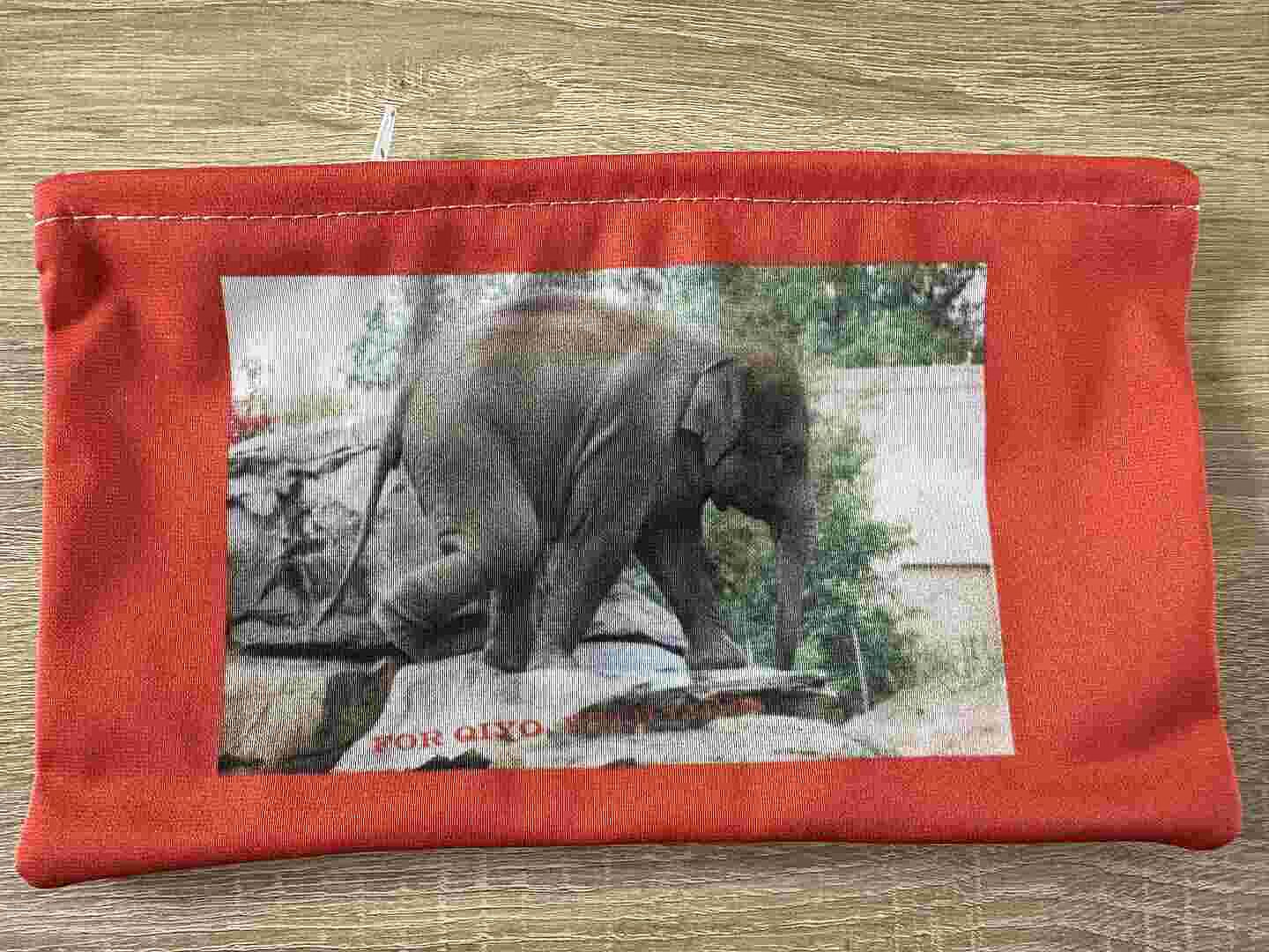 Etui
