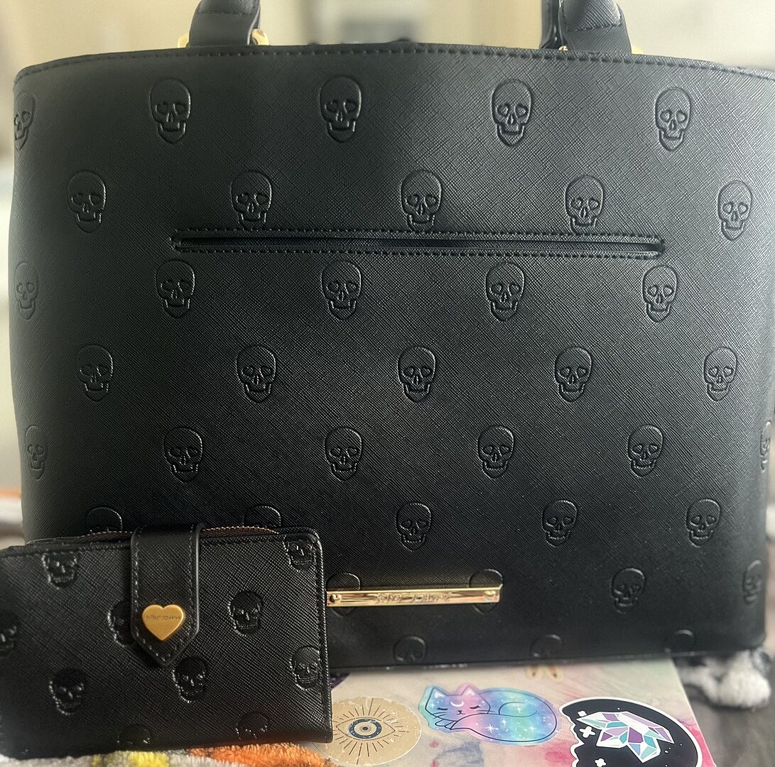 SKULLICIOUS SATCHEL Black Bag | Skull Satchel Crossbody Bag SKULLICIOUS SATCHEL Black Bag | Skull Satchel Crossbody Bag