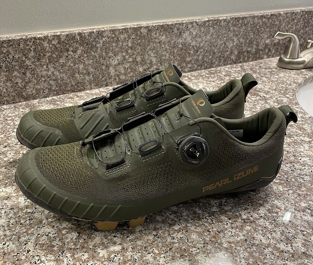 Gravel X Shoes – PEARL iZUMi Canada
