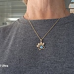 Lab-Grown Fancy Blue Diamond Blue Paw Print Pendant