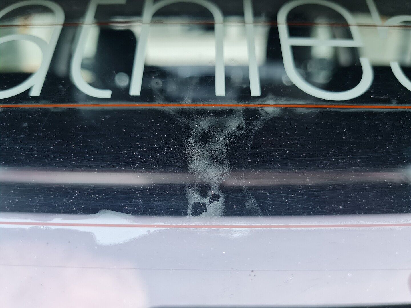 Qualität des Autoaufklebers ist deutlich besser