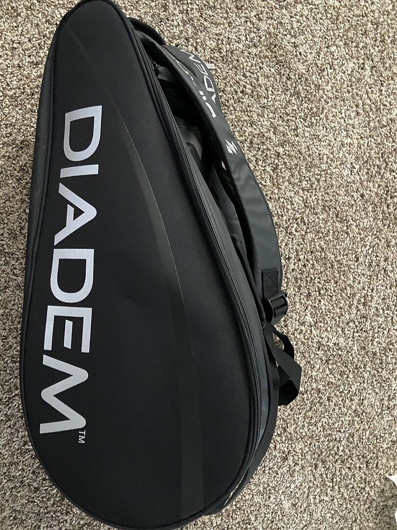 バックパック・リュック TOTEME BELTED セール】CH LIGHTNING GYMSACK（バックパック/リュック