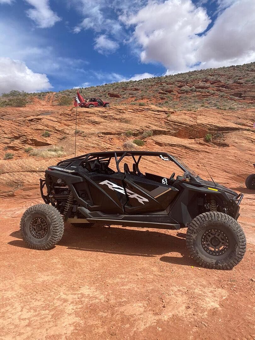 Polaris RZR PRO XP 4
