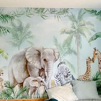 Kids Safari Animals with Cub Wallpaper Mural Looks amazing !