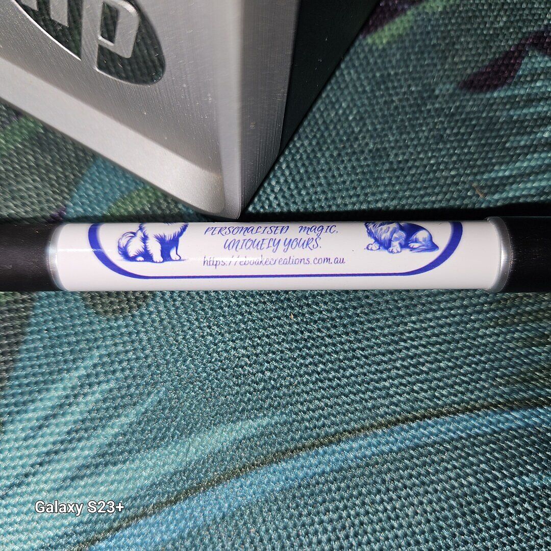 Lovely to write with, but clip hides the logo.