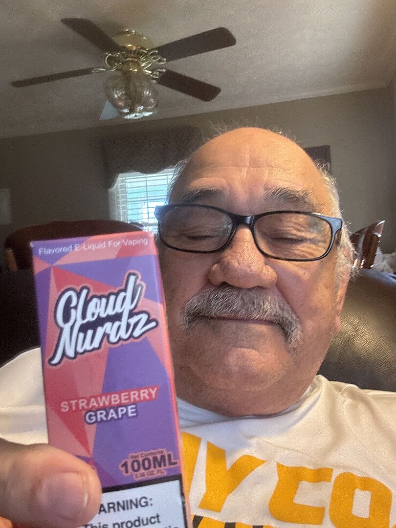 Strawberry Grape - Cloud Nurdz - 100mL $11.99