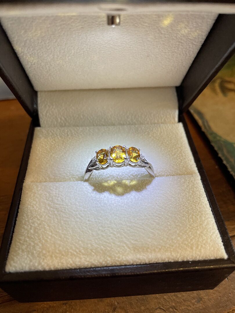 3 stone citrine ring