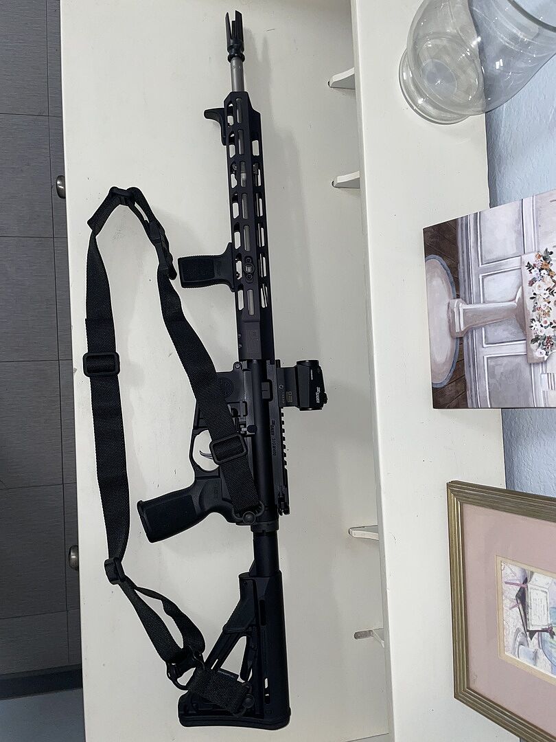 TREAD MLOK FORWARD GRIP KIT