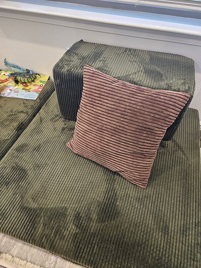 Yanina H.'s son playing on their Figgy, verified review photo