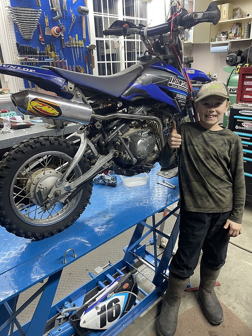 TT-R110E FMF PowerCore 4 マフラー FMF - Powercore 4 Exhaust System W/ Stainless Steel Header