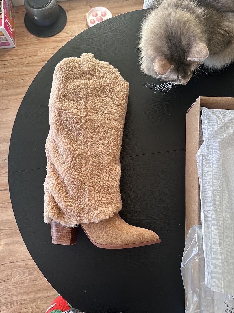 ★Steve Madden★新作★大人気★HOLSTER SAND★ブーツ HOLSTER Sand Suede Pointed Toe Western Boot | Women's Boots