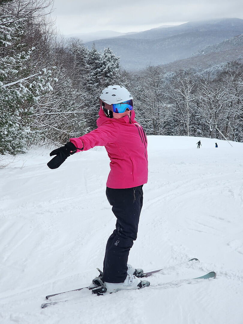 Women's Alphelia Lightweight Lifaloft Ski Jacket | Helly Hansen US