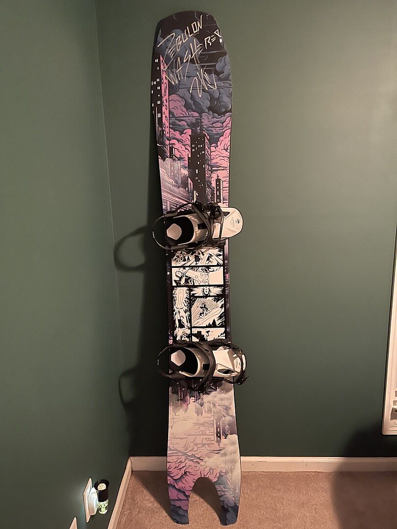 スノーボード YOU BURTON picture おじいちゃんが80'sのBurtonのスノーボードを使ってソリを手作り