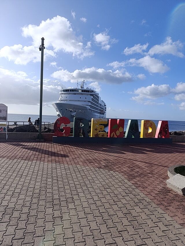 Regent Seven Seas Navigator