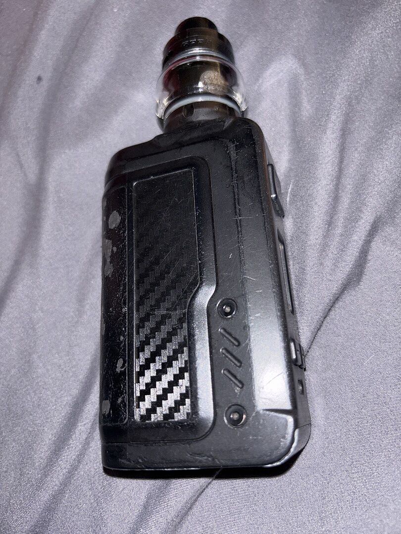 Vandy Vape GAUR-21 200W Box Mod $54.99