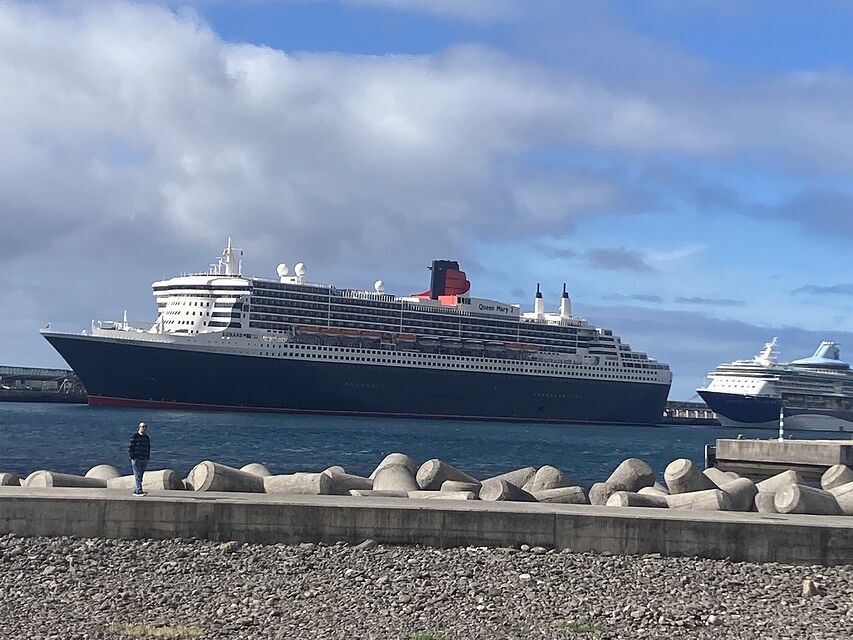Queen Mary 2