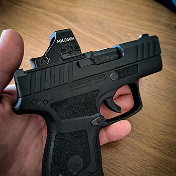 Beretta APX A1 Carry 9mm 3" 8rd, Black - JAXN9208A1 Very happy