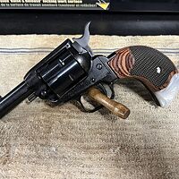 Heritage Barkeep .22LR Revolver, 2.68" Barrel, Fixed Sights, Black - BK22B2BBK