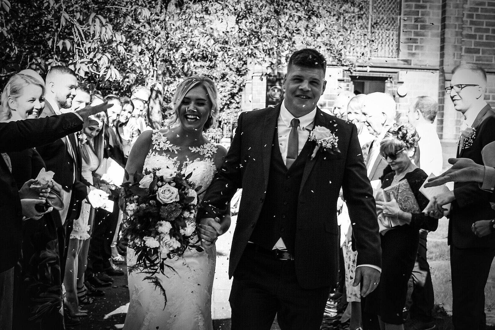 I wouldn't buy black and white agaij