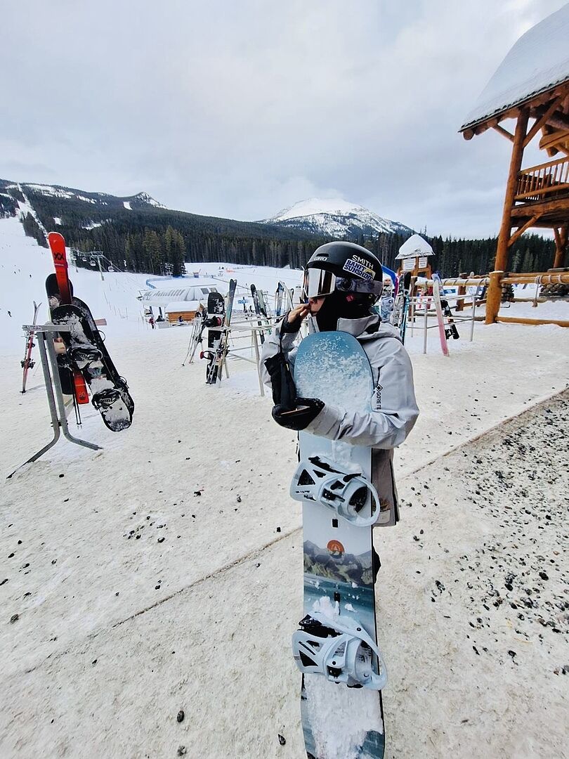 Women's Burton Story Board Camber Snowboard | Burton.com Winter