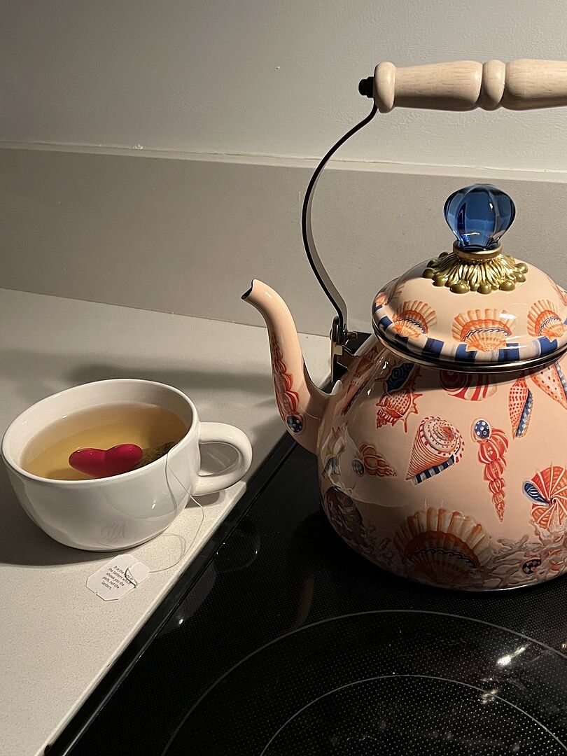 TEA@　0527 MacKenzie-Childs Courtly Check Two-Quart Tea Kettle | Neiman