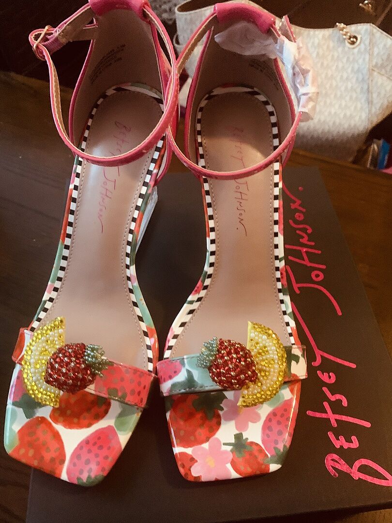 BETSEY JOHNSON*フルーツ*クリアウェッジヒール*サンダル/Harlen BETSEY JOHNSON*フルーツ*クリアウェッジヒール*サンダル/Harlen