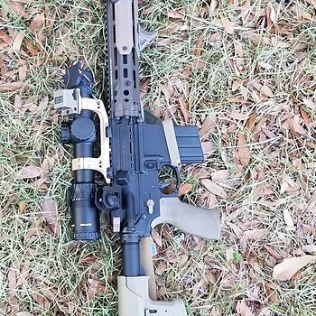 Daniel Defense Complete Lower Receiver Group WEBGB-DDM4-LRG