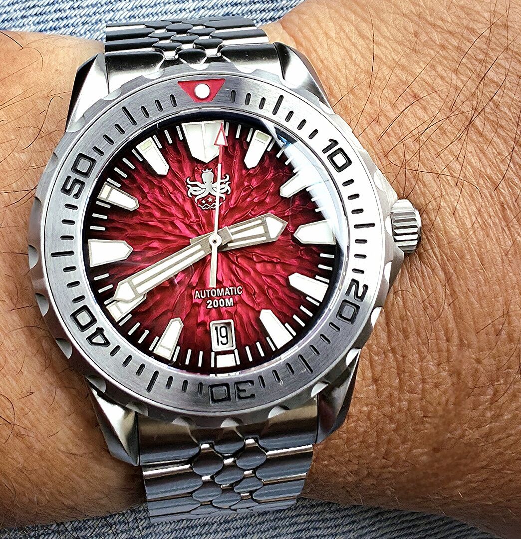PHOIBOS KRAKEN 200M Automatic Diver Watch PY059E Lava Red