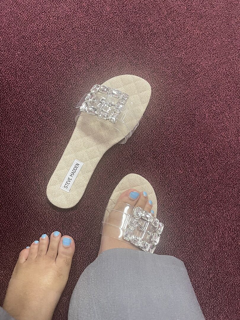 MARIKA Clear Embellished Slide | Women's Sandals – Steve Madden