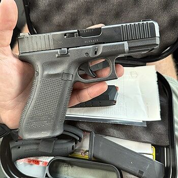 Glock Police Trade In G45 4.02" 9mm Pistol w/ (3)17rd Mags & NS - ULPD2502-PA455S702